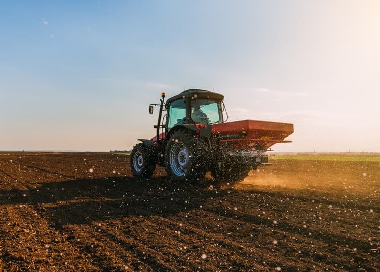 3 Benefits From a Starter Fertilizer